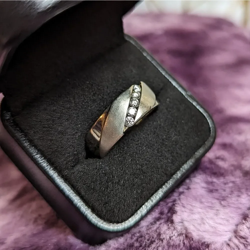 custom Mark Schneider wedding band - Picture 3 of 7